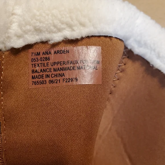 NWT | Ana | Arden vegan leather - Picture 2 of 3